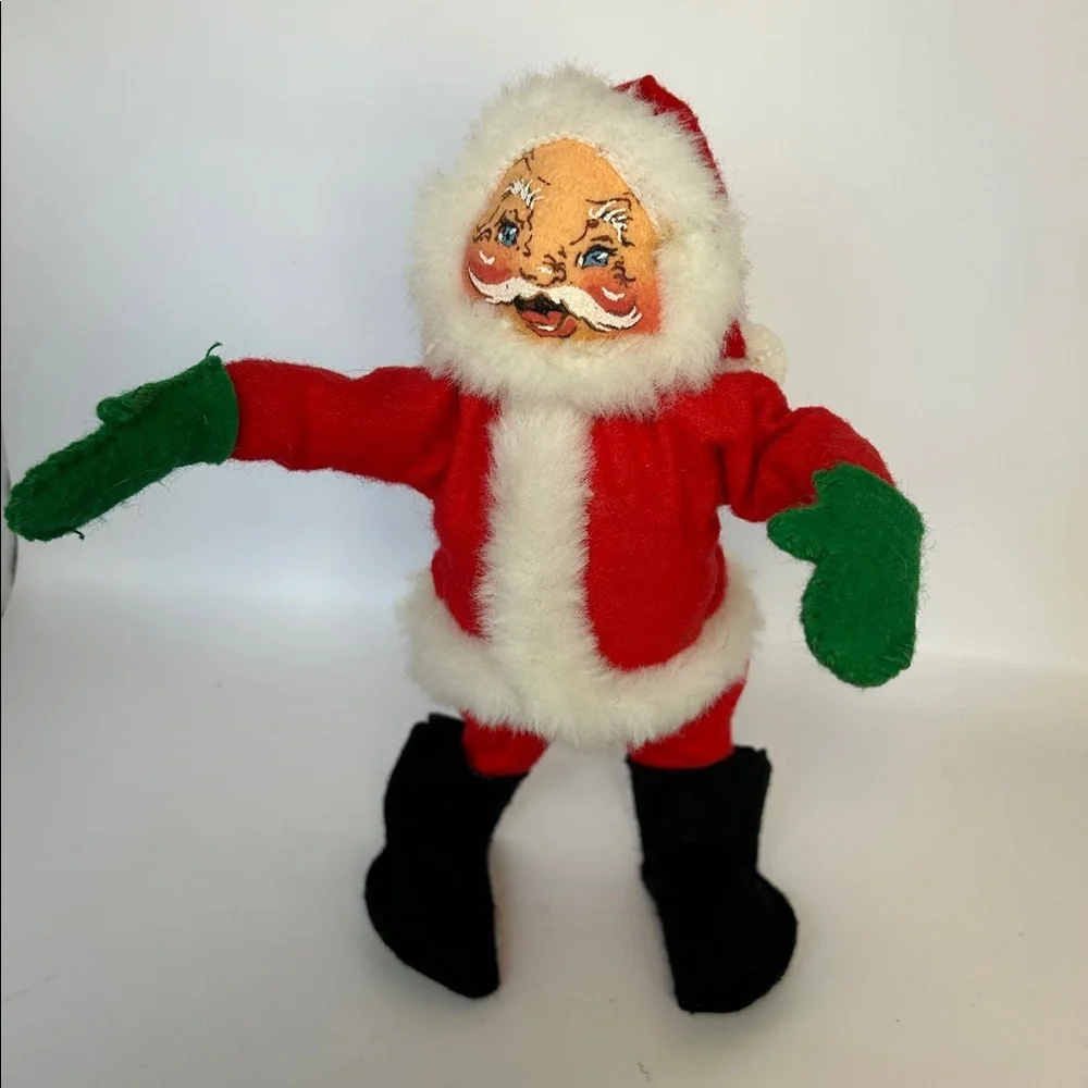 Annalee charming santa